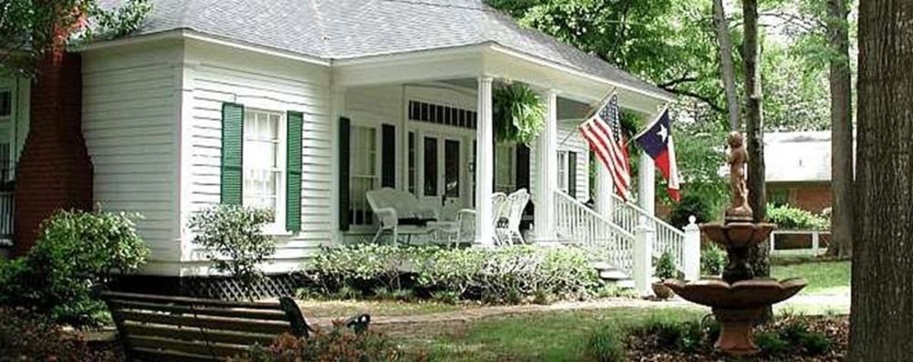 The Steamboat Inn Jefferson