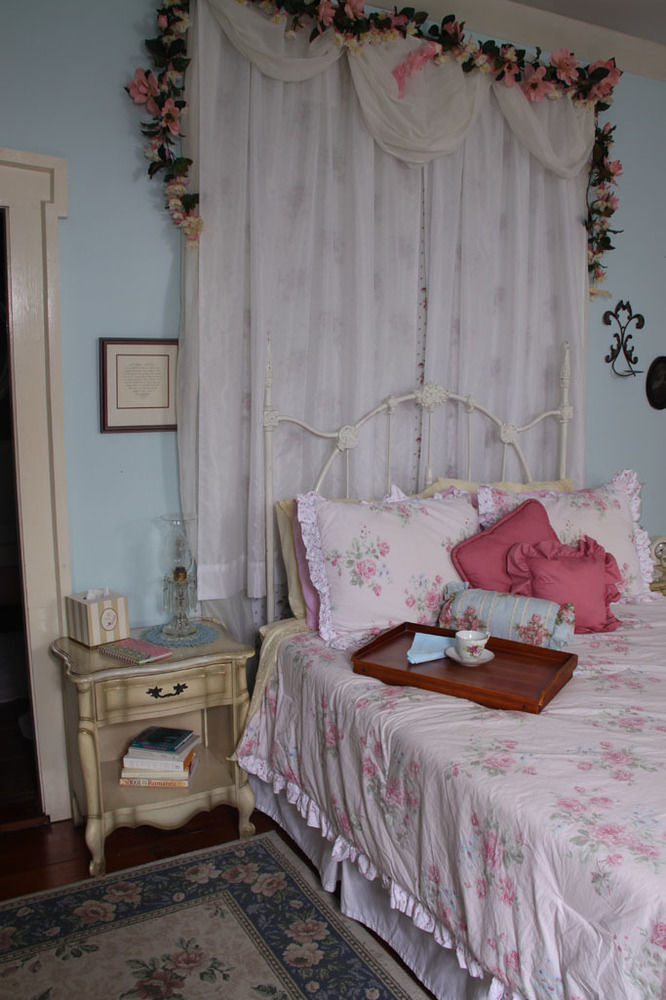 The Steamboat Inn Bed & Breakfast 3*
